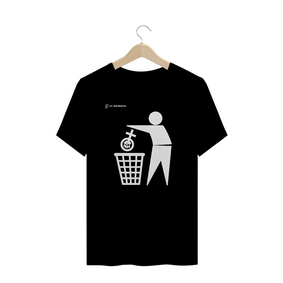Camisa Masculina Lixo Anti Feminista - Um Patriota