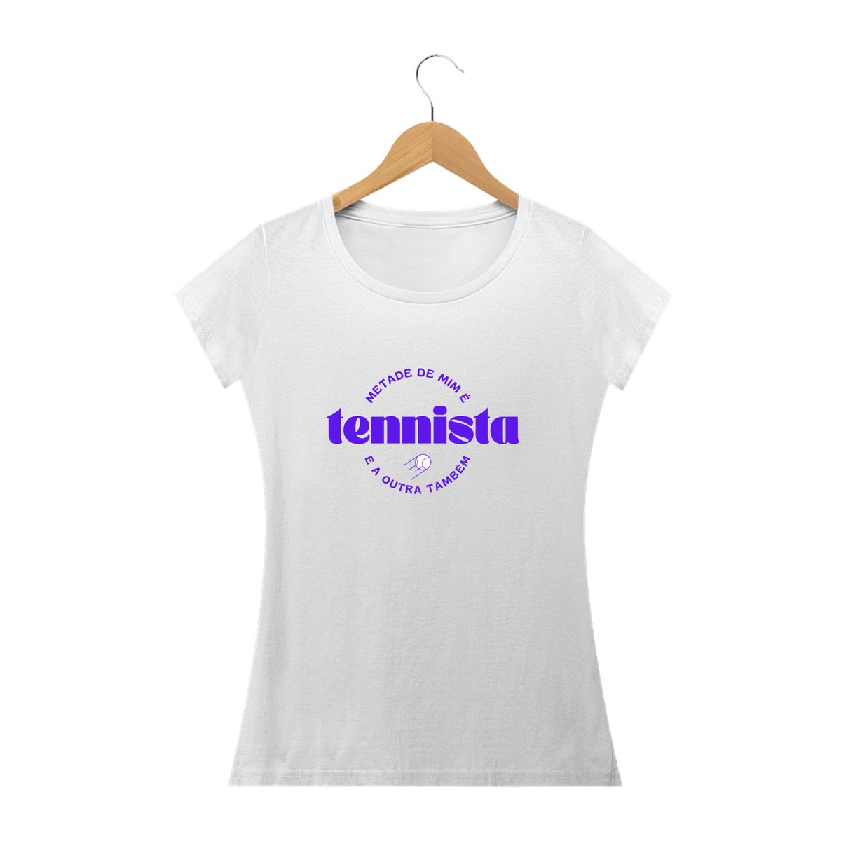 Nome do produto: CAMISETA BABY LONG \'METADE DE MIM É TENNISTA E A OUTRA TAMBÉM\'