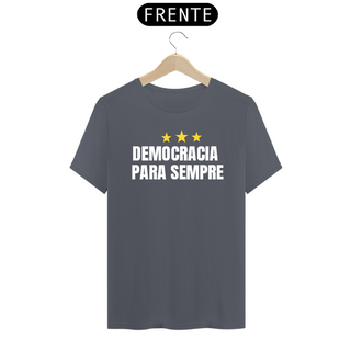 Nome do produtoT-shirt Tradicional Democracia