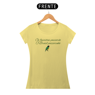 Nome do produtoT-shirt Baby Look Estonada Brasil passarinho