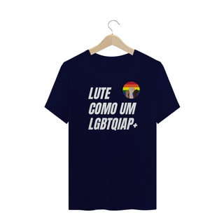 Nome do produtoT-shirt Plus Size Lute como um LGBTQAIP+