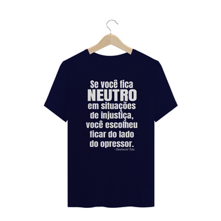 Nome do produtoT-shirt Plus Size Desmond Tutu