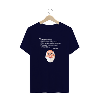 Nome do produtoT-shirt Plus Size Paulo Freire