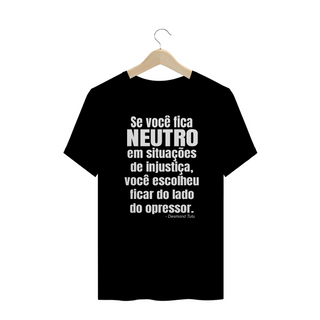 Nome do produtoT-shirt Plus Size Desmond Tutu