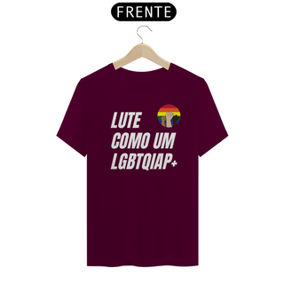 Nome do produtoT-shirt Tradicional Lute como um LGBTQIAP+