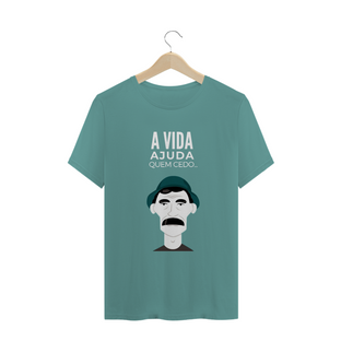 Nome do produtoT-shirt Estonada A Vida Ajuda Quem Cedo Madruga