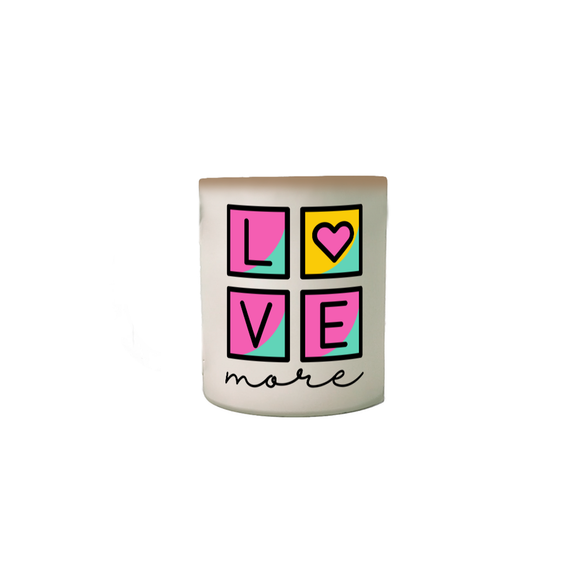 Nome do produto: {Caneca Mágica & Bacana} Love more ♡