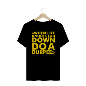 Camiseta When life knocks - Estampa amarela