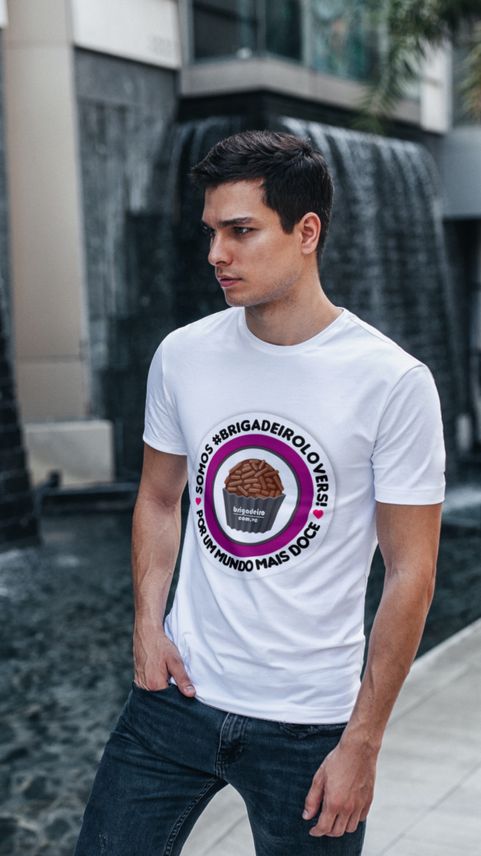 Camiseta Masculina T-shirt - Somos brigadeiro lovers