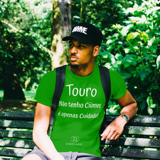 Nome do produtoT-Shirt Masculina Básica Cores I - Touro - Coleção Diversas