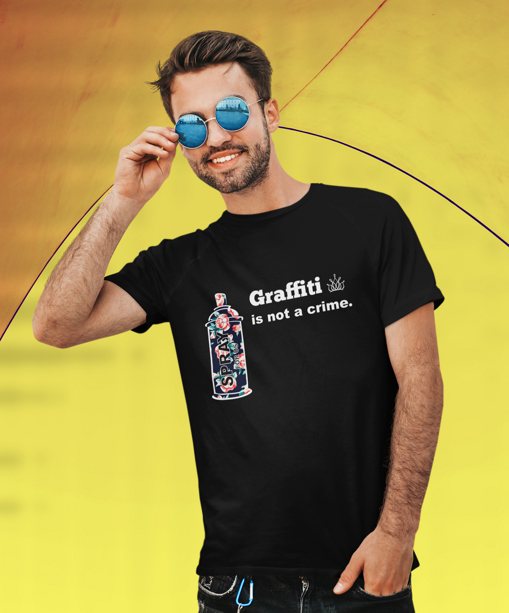 Nome do produto: Camiseta Graffitti is not a Crime Preta