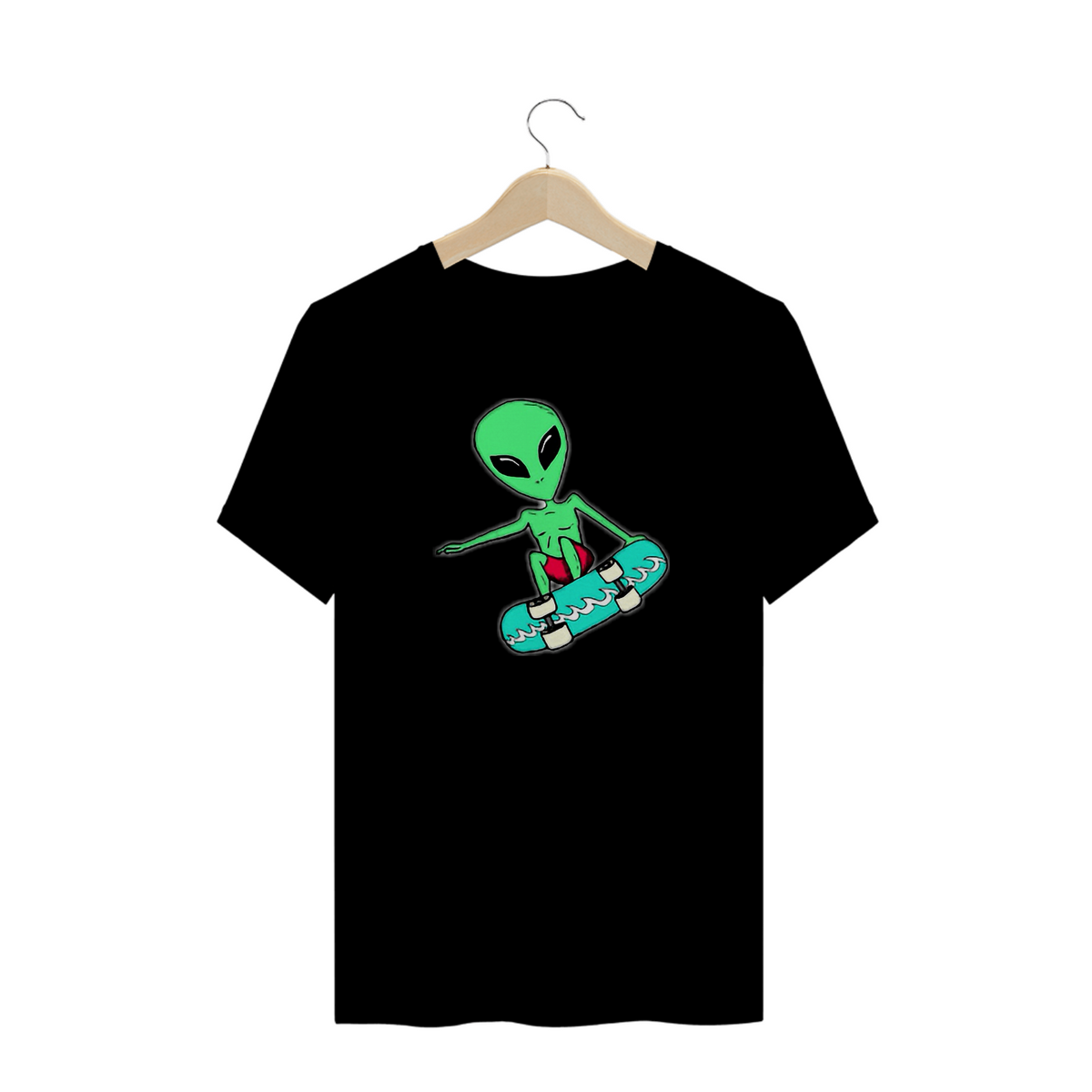 Nome do produto: T-Shirt Alien Skatista (1)