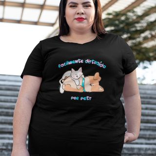 Camiseta Plus Size Feminina Facilmente Distraída por Pets