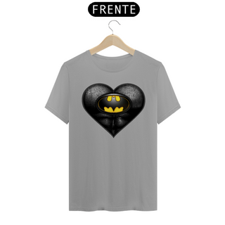 Nome do produtoCamiseta Coração de Herói Batman