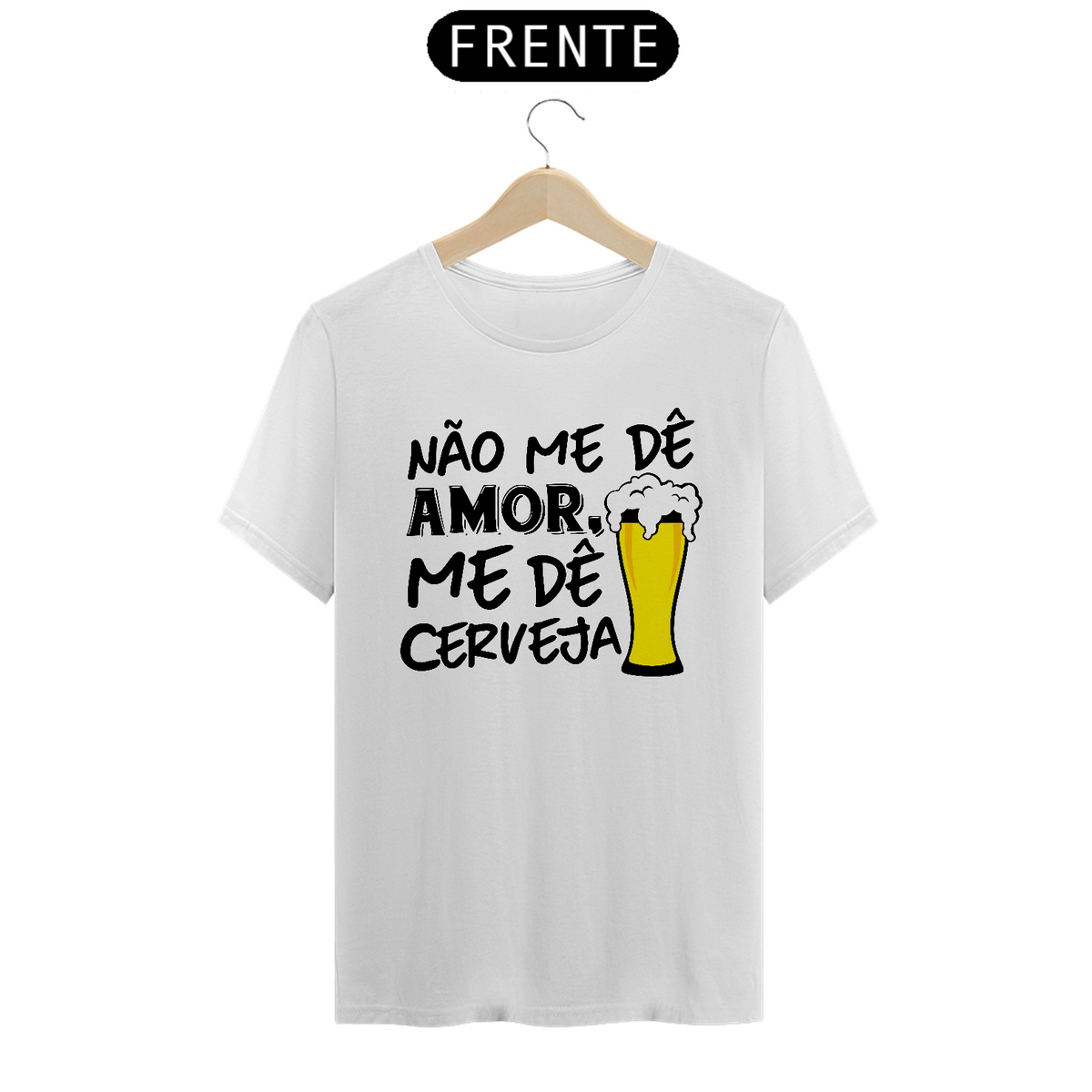 Nome do produto: Camiseta Carnaval Me dê Cerveja M02