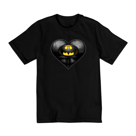 Camiseta Infantil (2 a 8) Coração de Herói Batman
