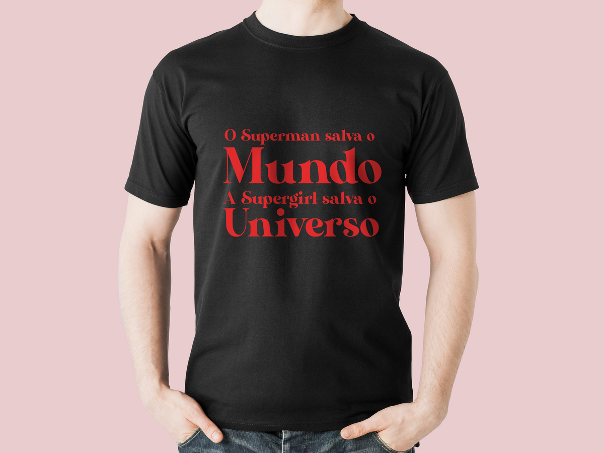 Nome do produto: O Mundo e o Universo -  - T-Shirt Quality