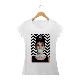 Nome do produtoCamiseta Audrey Hepburn Bubblegum #bylok