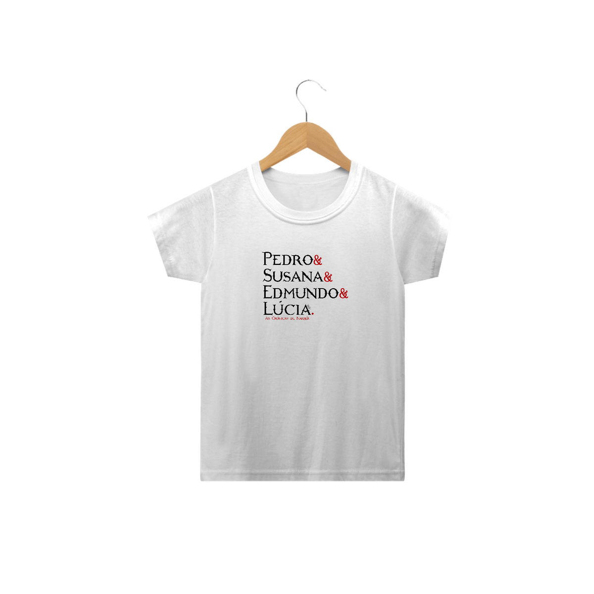 Nome do produto: Camiseta Infantil Pedro, Susana, Edmundo e Lúcia - cores claras [As Crônicas de Nárnia]