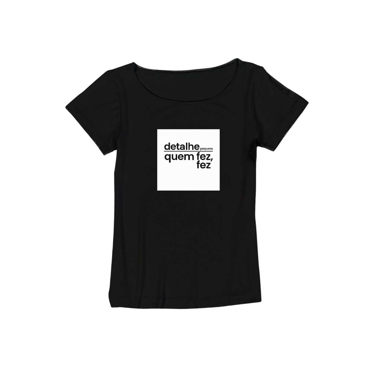 Nome do produto: Camiseta Viscolycra Feminina - Detalhe Pequeno