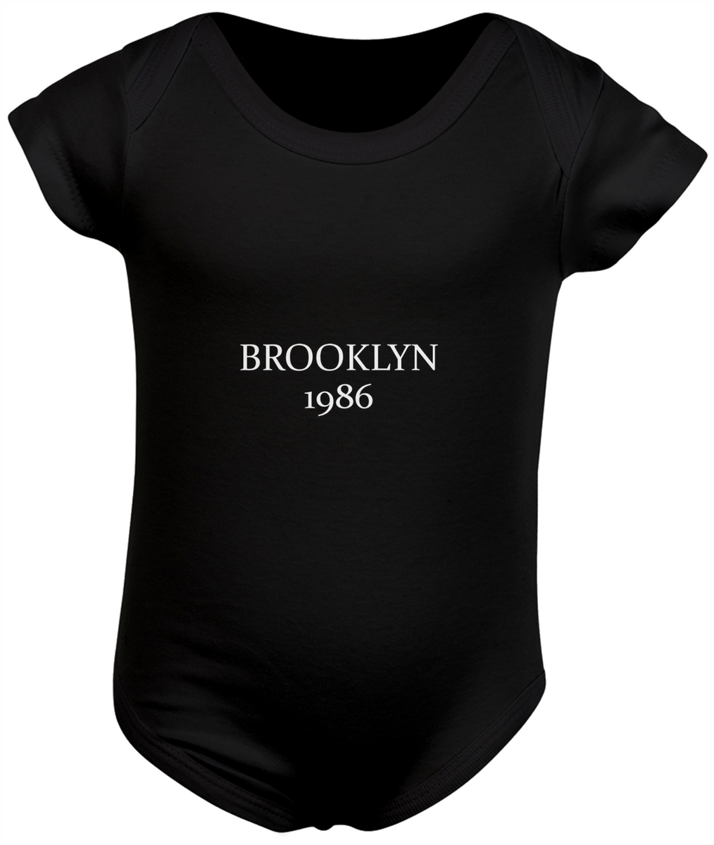 Nome do produtoBody Infantil ▸ Brooklyn 1986