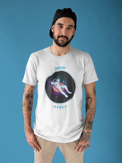 Nome do produtoNG - I Need My Space - T-Shirt Ref.002