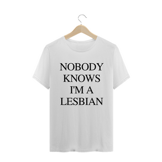Nome do produtoCamisa Guns N' Roses - Axl Rose - Nobody Knows I'm a Lesbian