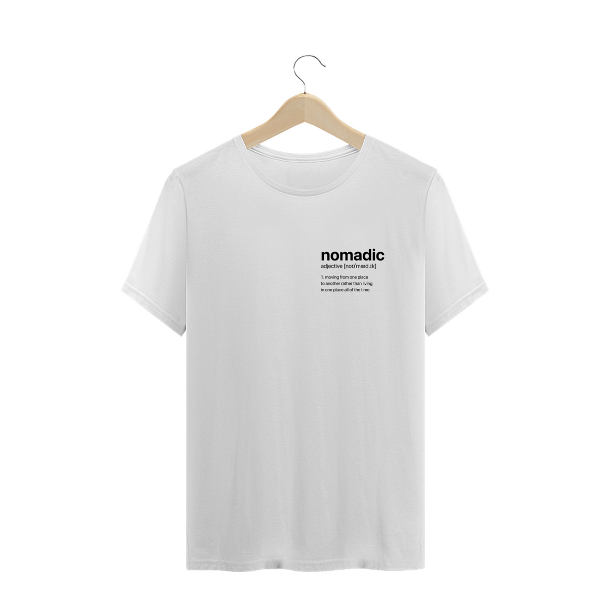 Nome do produto: Camiseta Premium Branca - Nomadic Dicionário