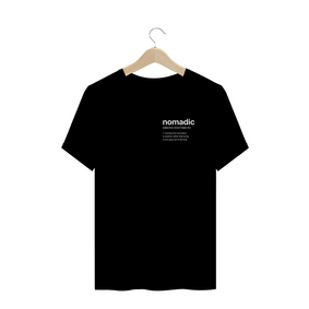 Camiseta Premium Preta - Nomadic Dicionário