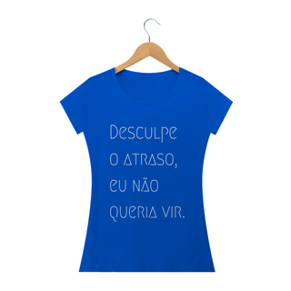 Nome do produtoT-shirt Feminina Preta e colorida (letra branca) 