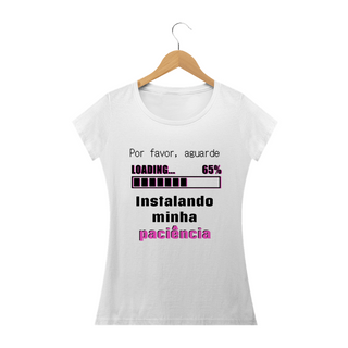 T-shirt Feminina Branca e Colorida (letra rosa) 