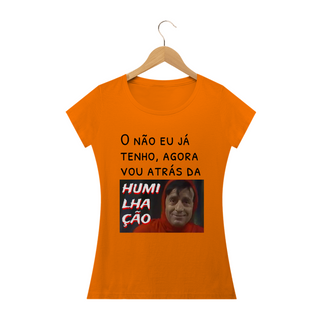 Nome do produtoT-shirt Feminina Branca e colorida (letra preta) 