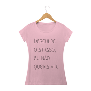 Nome do produtoT-shirt Feminina Branca e colorida (letra preta) 