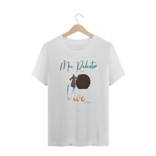 Nome do produtoCamiseta Plus Size Claudia Bastos - Meu Redentor Vive