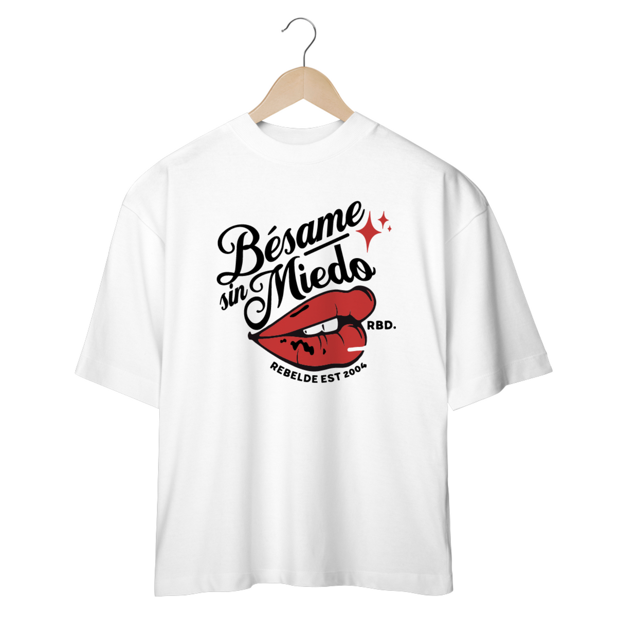 Nome do produto: Camiseta Oversized - RBD Besame Sin Miedo