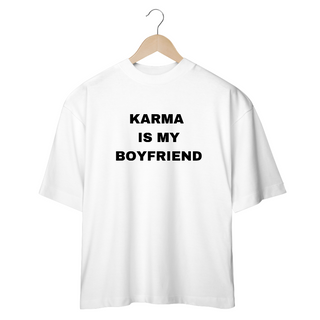 Nome do produtoCamiseta Oversized - Taylor Swift Karma Is My Boyfriend