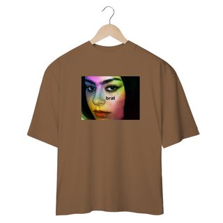 Nome do produtoCAMISETA OVERSIZED CHARLI XCX BRAT EYES