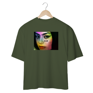 Nome do produtoCAMISETA OVERSIZED CHARLI XCX BRAT EYES