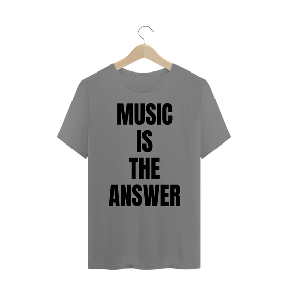 MUSIC IS - tshirt plus size
