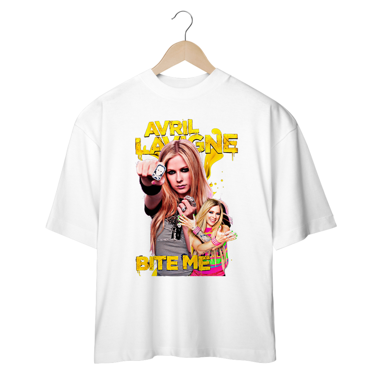 Nome do produto: Camiseta Oversized - Avril Lavigne  