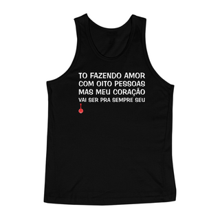 Camiseta Regata To Fazendo Amor com Oito Pessoas - Preta