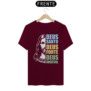 Nome do produtoCamiseta Deus Santo