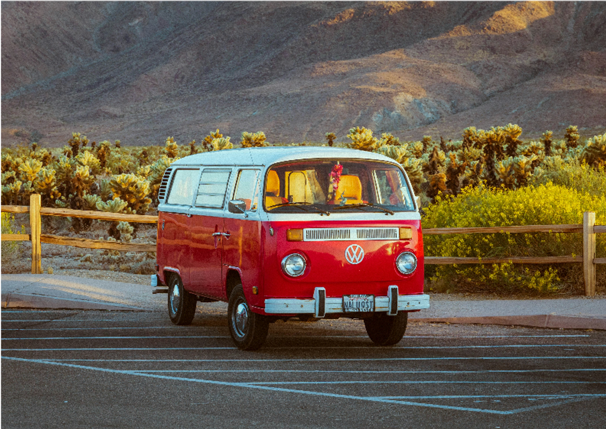 Nome do produto: Pôster Kombi vermelha retrô