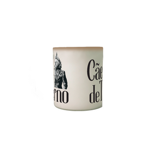 Nome do produtoCaneca Mágica - Cães de Terno