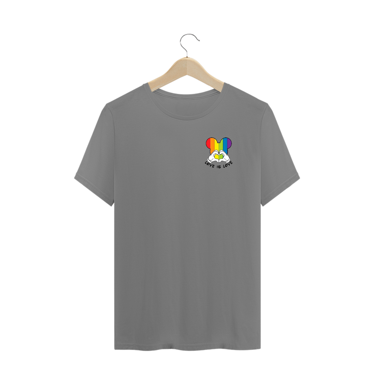 Nome do produto: Camiseta Plus Size Love is Love