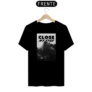 Camiseta Luke Hemmings - Close My Eyes (Frente única)