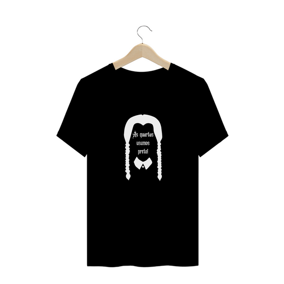 Camiseta Wandinha | Plus Size | Às Quartas Usamos Preto