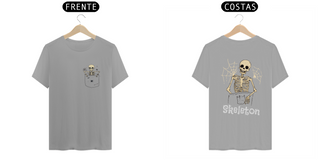 Nome do produtoCamiseta Skull: O Toque Perfeito de Rebeldia no Seu Look!