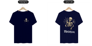 Nome do produtoCamiseta Skull: O Toque Perfeito de Rebeldia no Seu Look!