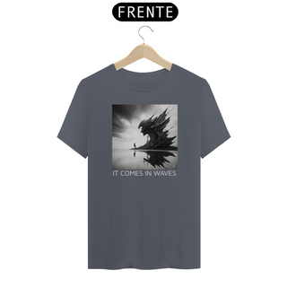 Nome do produtoCamiseta Premium - It Comes in Waves